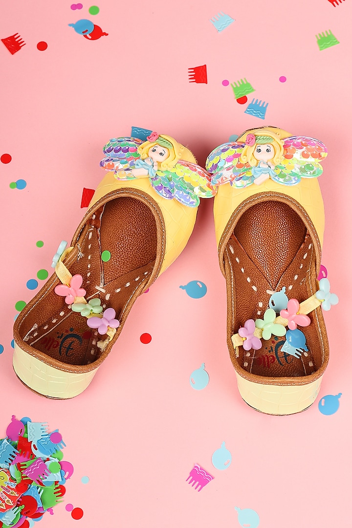Yellow Leatherette Juttis For Girls by Hello Jr