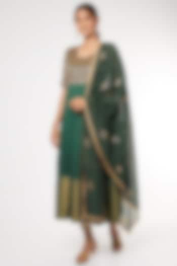 Golf Green Embroidered Tunic Set by Heli Shah
