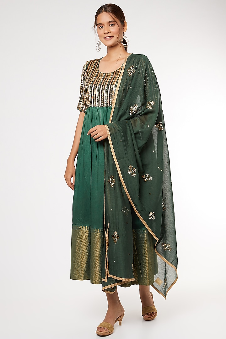 Golf Green Embroidered Tunic Set by Heli Shah