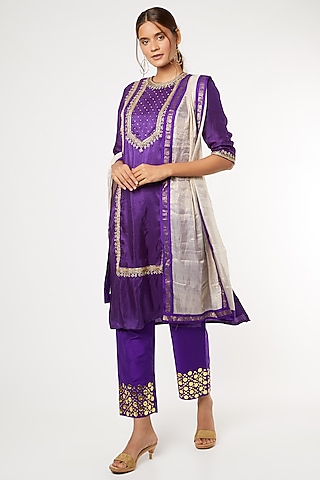 Purple Embroidered Kurta Set by Heli Shah