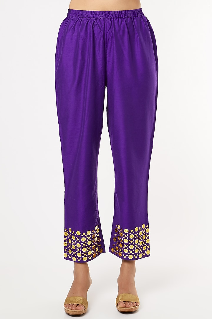 Purple Embroidered Kurta Set by Heli Shah at Pernia's Pop Up Shop