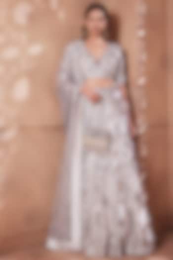 Roman Silver Pure Raw Silk Embroidered Bridal Lehenga Set by Heritage Couture at Pernia's Pop Up Shop