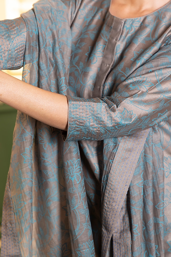 Grey Chanderi Silk Printed A-Line Kurta Set by Heritage Couture at Pernia's Pop Up Shop