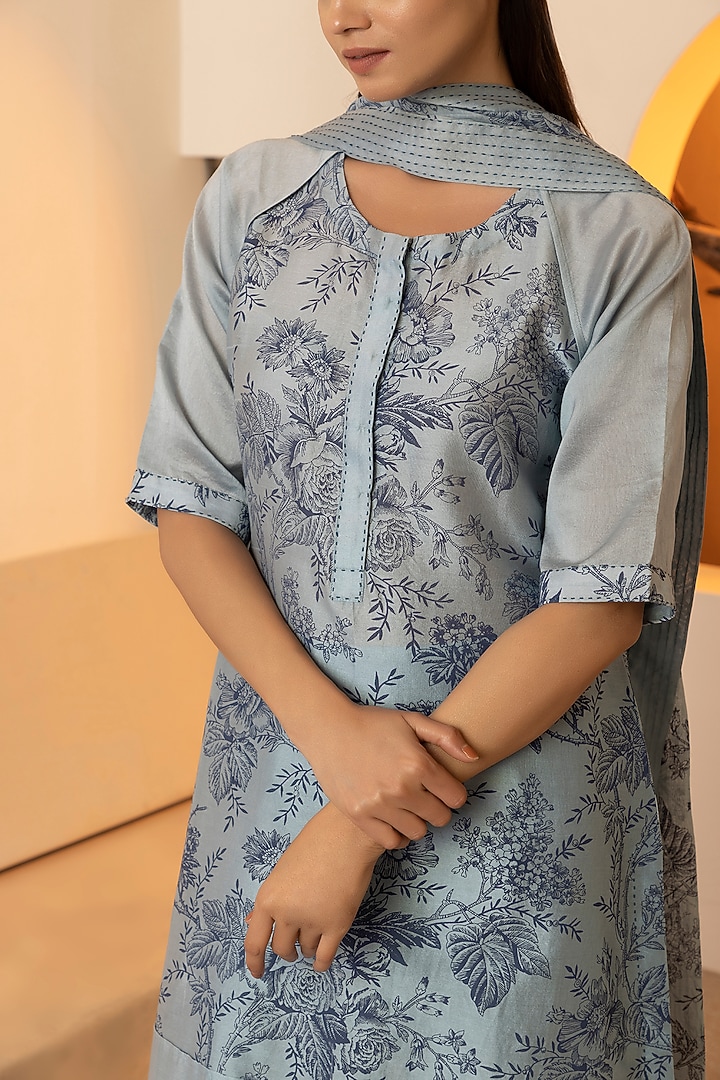 Powder Blue Chanderi Silk Printed Kurta Set by Heritage Couture at Pernia's Pop Up Shop