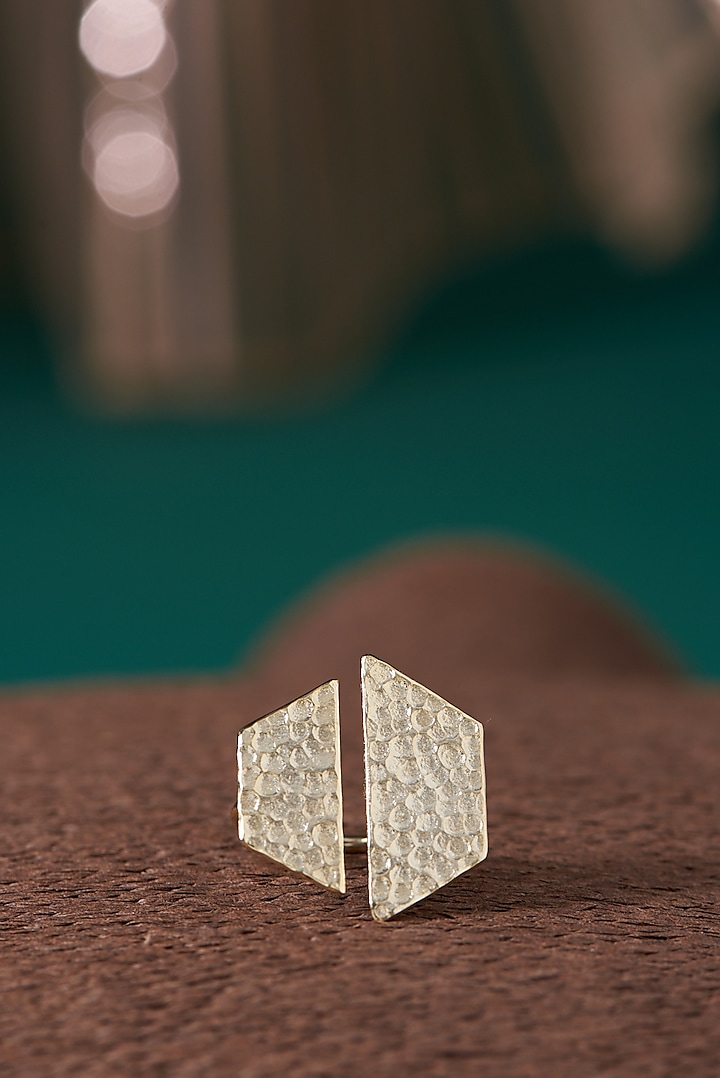 Gold Plated Textured Ring by Hermosa By Srishti Bajaj