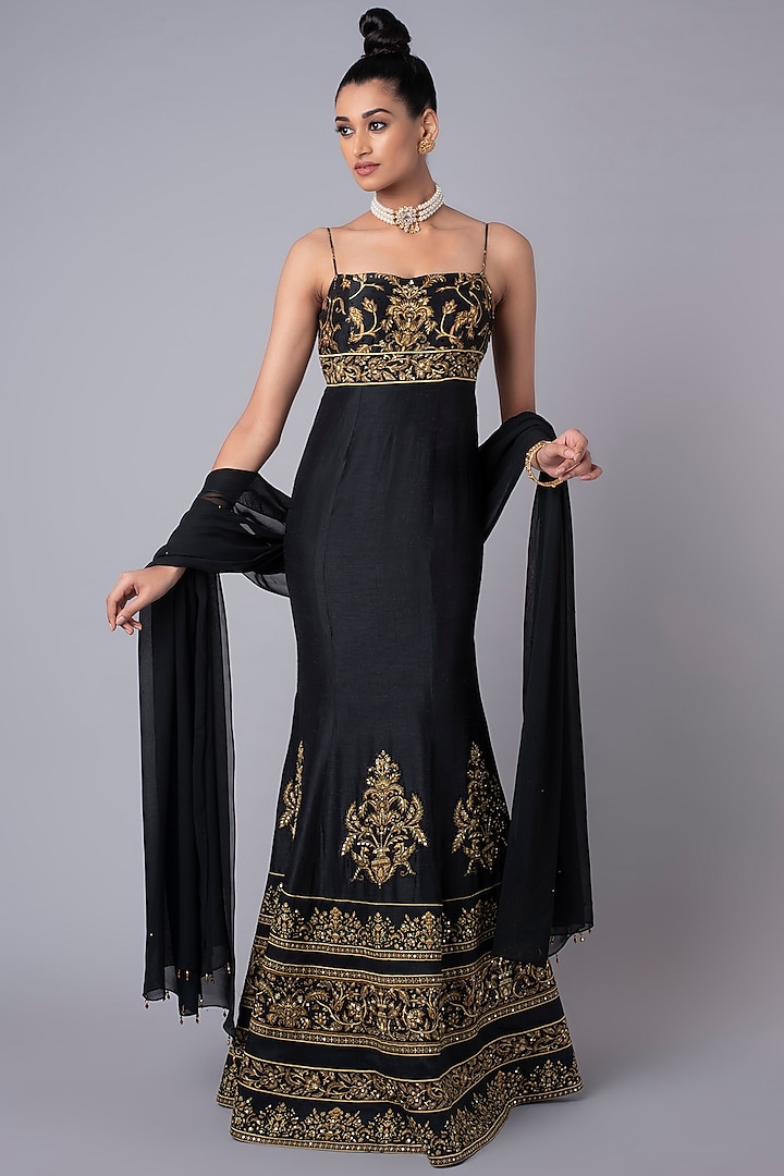 Black & Mustard Embroidered Gown With Stole by Hemant Trevedi