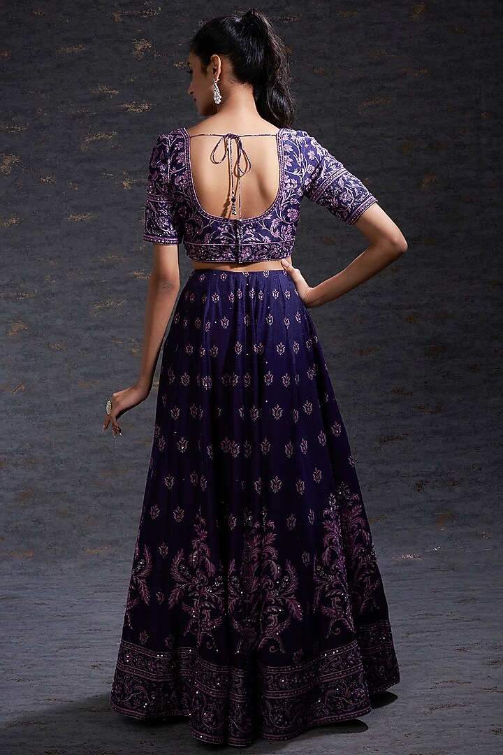 Purple Embroidered Wedding Lehenga Set by Hemant Trevedi at Pernia's Pop Up Shop