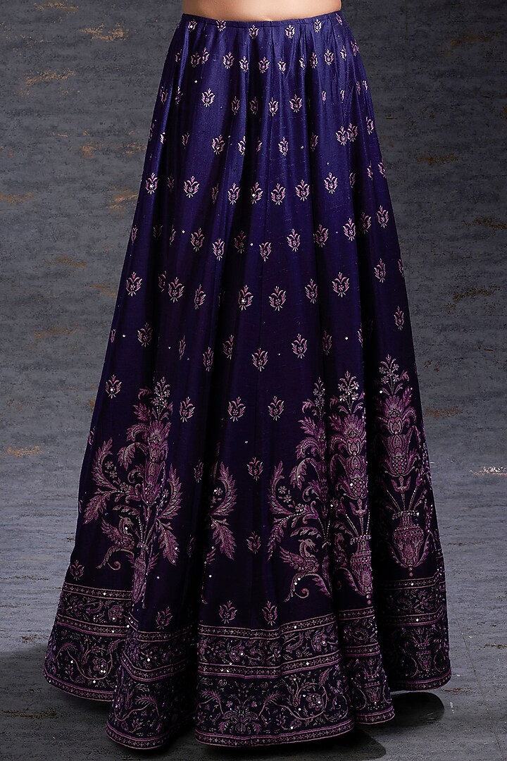 Purple Embroidered Wedding Lehenga Set by Hemant Trevedi at Pernia's Pop Up Shop