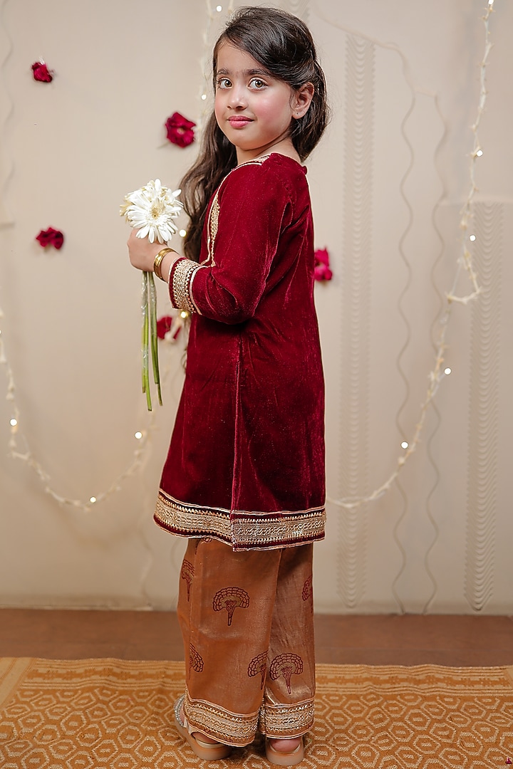 Maroon Velvet Kurta Set For Girls by Tiny Colour at Pernia's Pop Up Shop