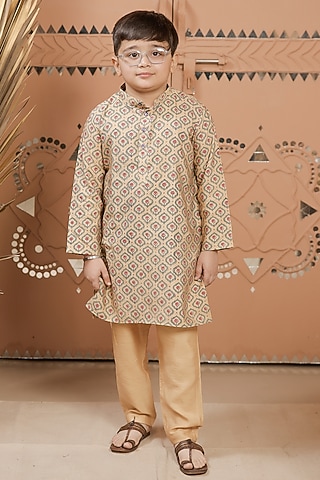 Beige Cotton Silk Printed Kurta Set For Boys by Tiny Colour