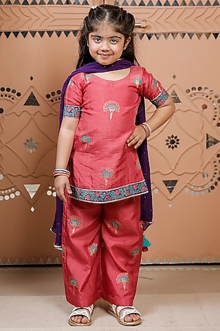 Pink Dola Silk Printed Kurta Set For Girls by Tiny Colour