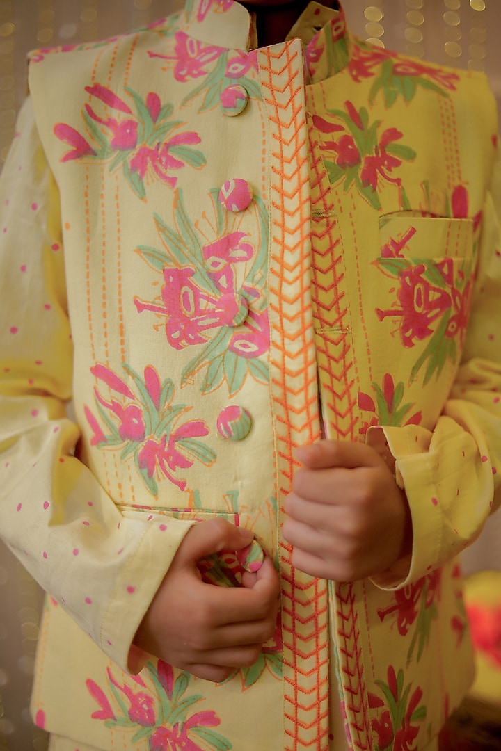 Yellow Glaze Cotton Block Printed Nehru Jacket With Kurta Set For Boys by Tiny Colour at Pernia's Pop Up Shop