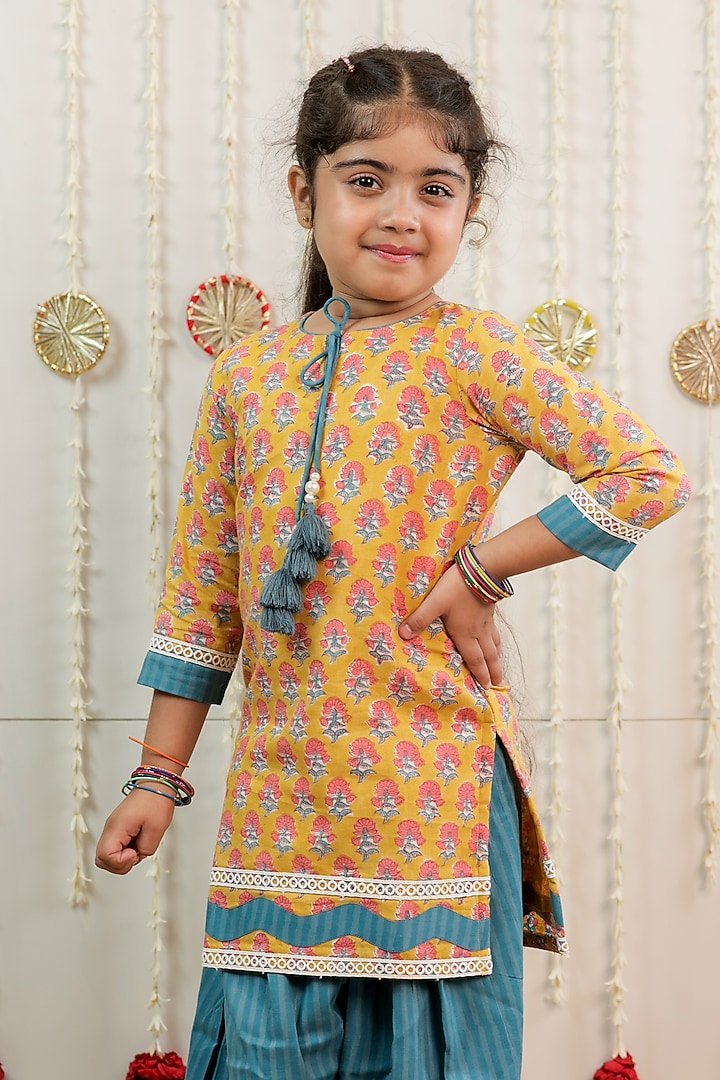 Yellow Cotton Hand Block Printed Kurta Set For Girls by Tiny Colour at Pernia's Pop Up Shop
