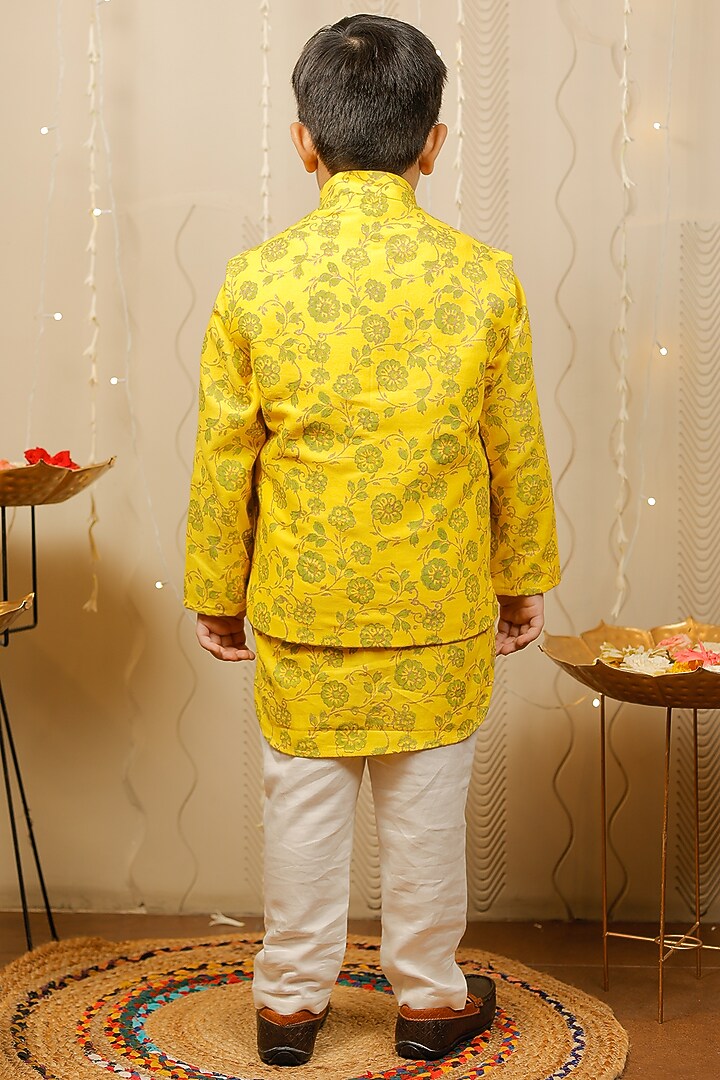 Yellow Cotton Block Printed Nehru Jacket Set For Boys by Tiny Colour at Pernia's Pop Up Shop