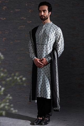 Pewter & Charcoal Kurta Set In Raw Silk by Hemant Trevedi Men