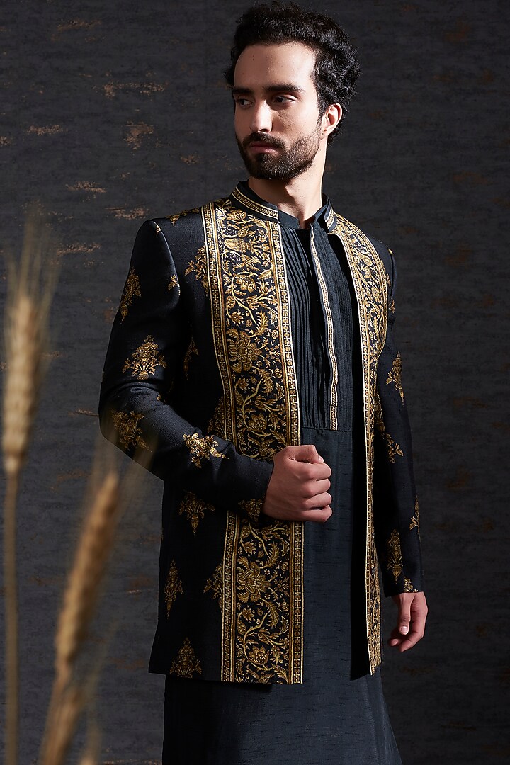 Black Raw Silk Printed Indowestern Set by Hemant Trevedi Men at Pernia's Pop Up Shop