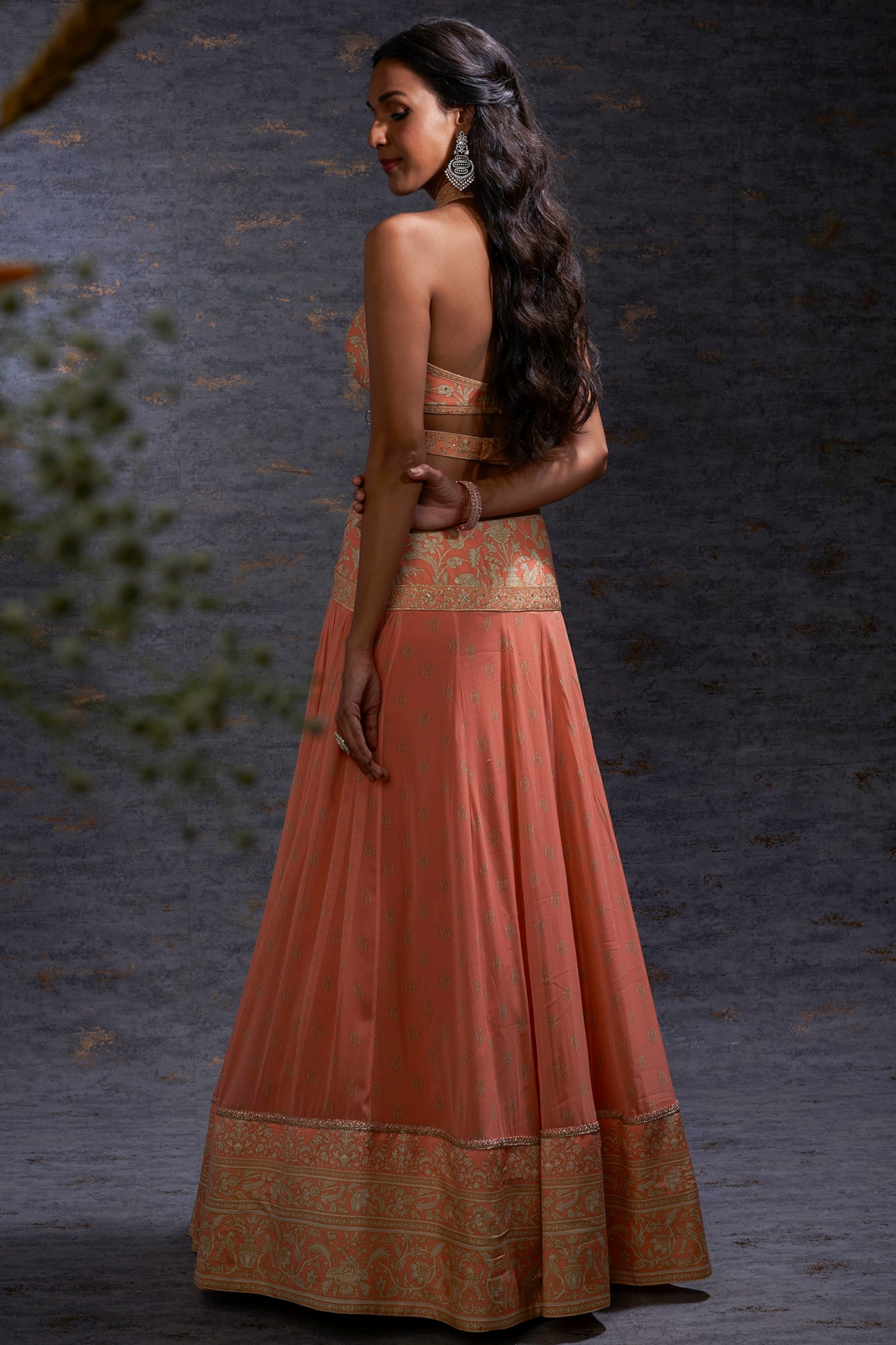 Dammnn!! Sabyasachi gifted that pink and peach lehenga to Neha😍 - Beauty,  Hair & Makeup - Forum Weddingwire.in