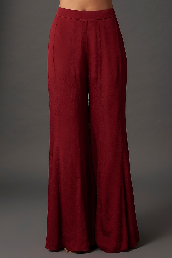 Red Crepe Chiffon Hand Embroidered Gathred Kurta Set by Half Full Curve at Pernia's Pop Up Shop