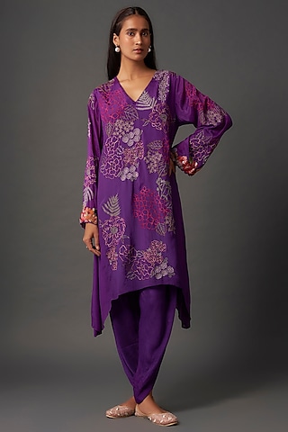 Purple Crepe Chiffon Floral Hand Embroidered Kurta Set by Half Full Curve