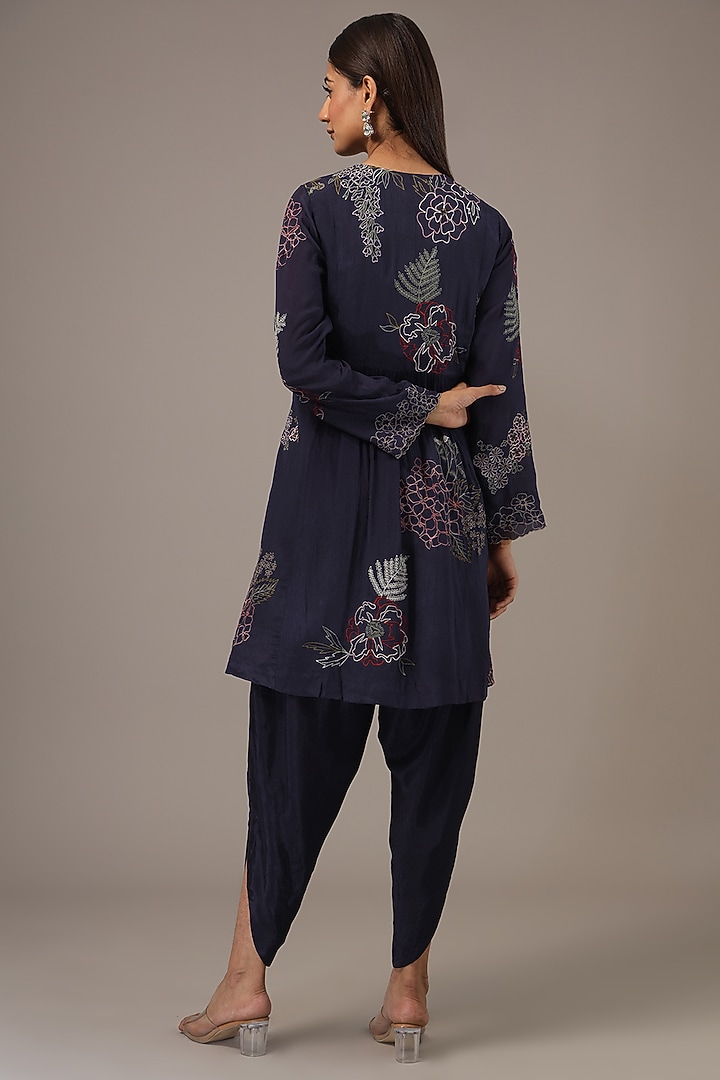 Blue Crepe Chiffon Hand Embroidered Kurta Set by Half Full Curve at Pernia's Pop Up Shop
