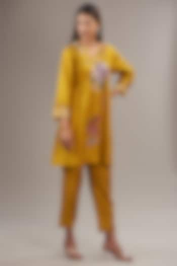 Yellow Pure Silk Floral Embroidered Kurta Set by Half Full Curve at Pernia's Pop Up Shop