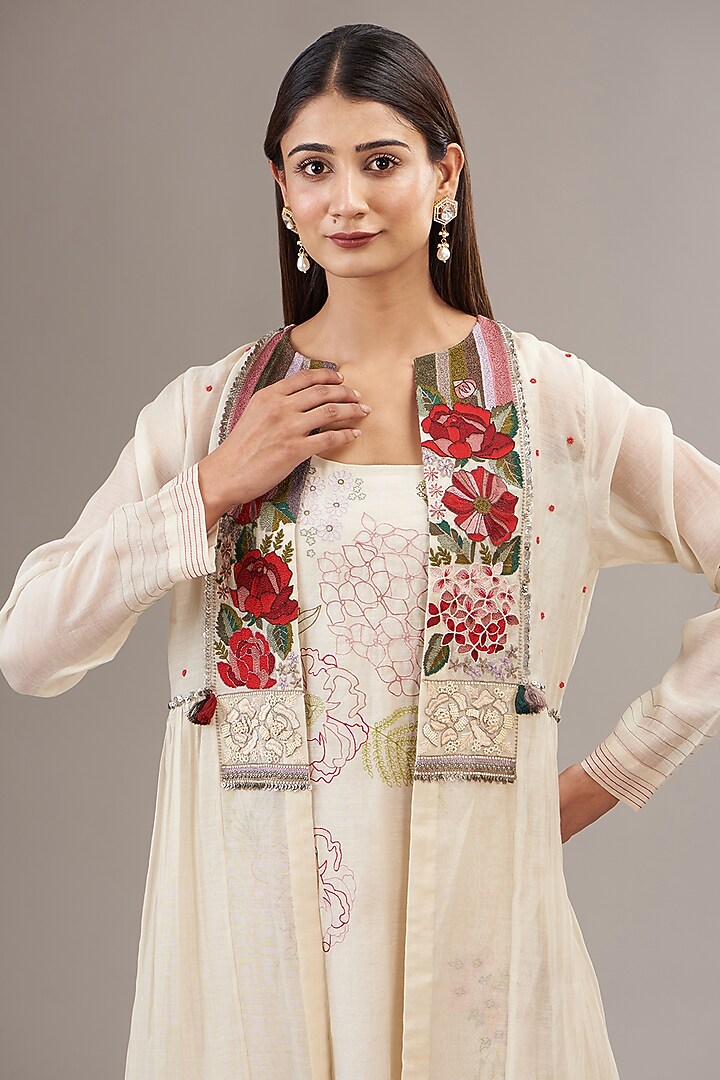 Ivory Fine Chanderi Floral Embroidered Gathered Jacket Set by Half Full Curve at Pernia's Pop Up Shop