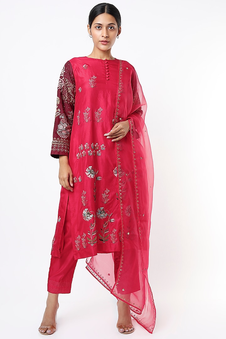 Red Hand Embroidered Kurta Set by Half Full Curve