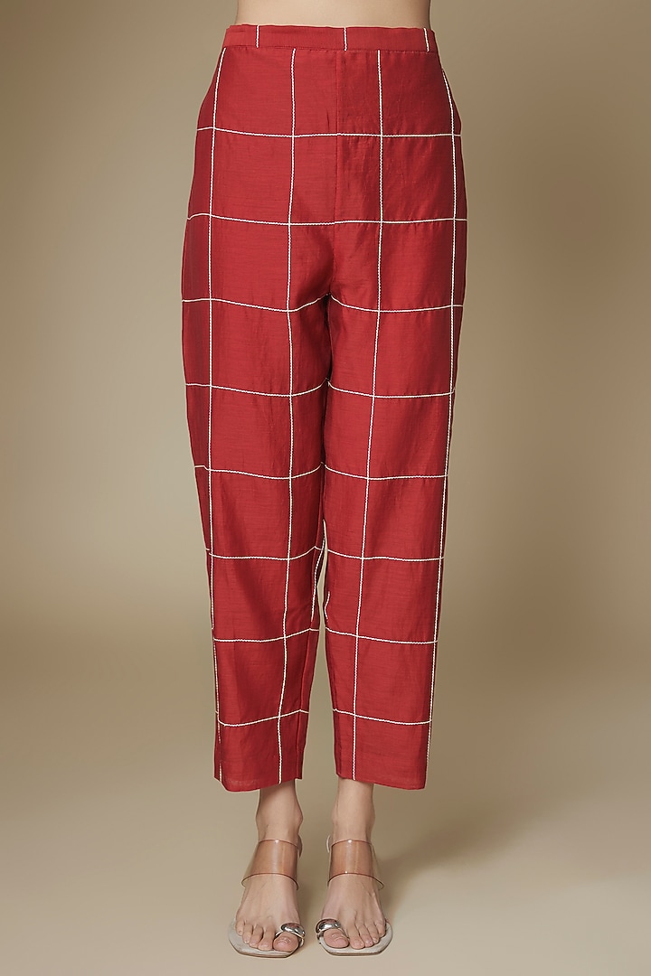 Red Fine Chanderi Short Tiered Kurta Set by Half Full Curve at Pernia's Pop Up Shop