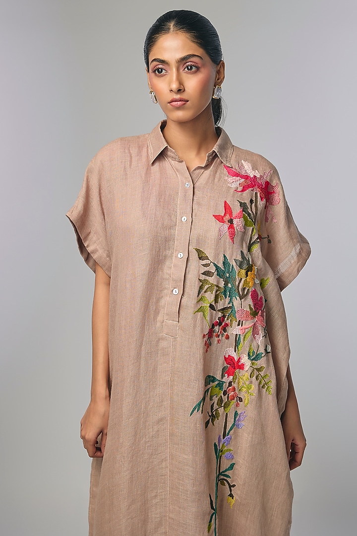 Beige Linen Hand Embroidered Kaftan by Half Full Curve at Pernia's Pop Up Shop