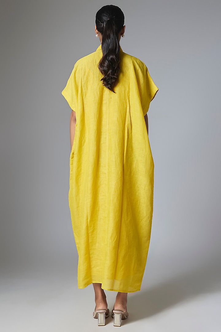 Yellow Pure Linen Square Kaftan by Half Full Curve at Pernia's Pop Up Shop