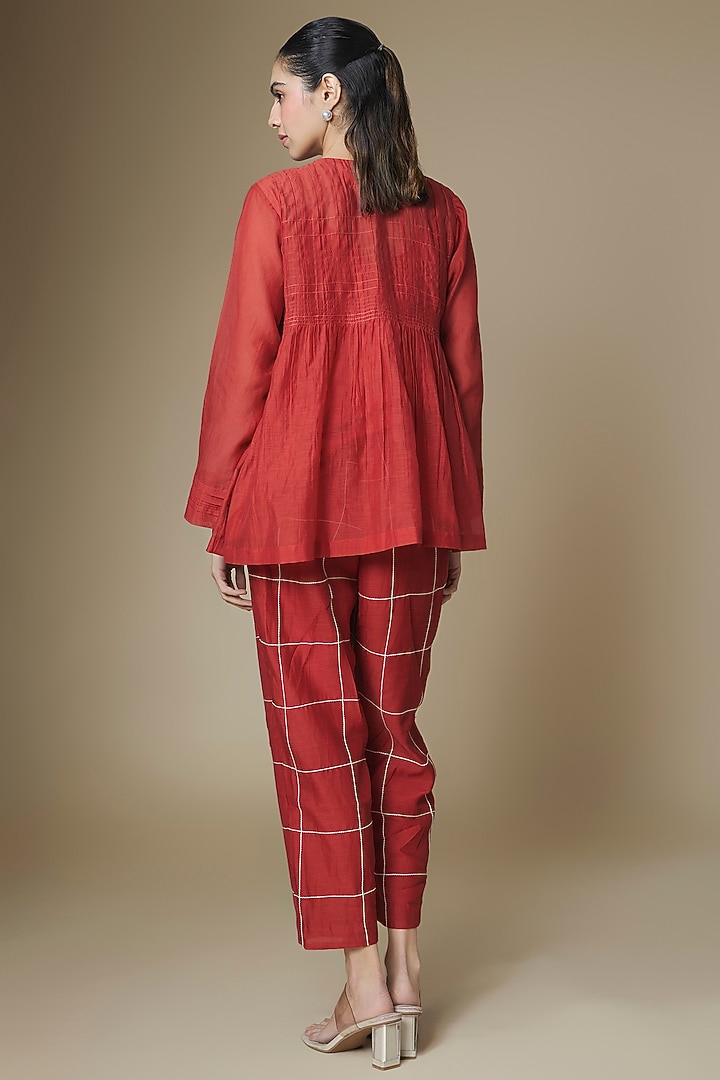 Red Fine Chanderi Co-Ord Set by Half Full Curve at Pernia's Pop Up Shop