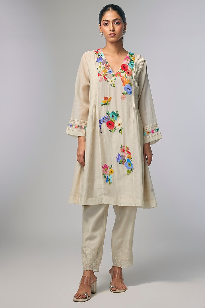 Ivory Fine Chanderi Hand Embroidered Kurta Set by Half Full Curve at Pernia's Pop Up Shop