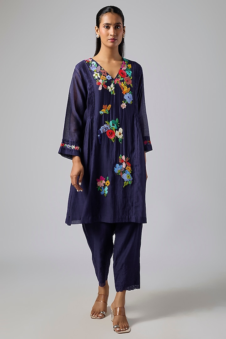 Blue Fine Chanderi Kurta Set by Half Full Curve at Pernia's Pop Up Shop