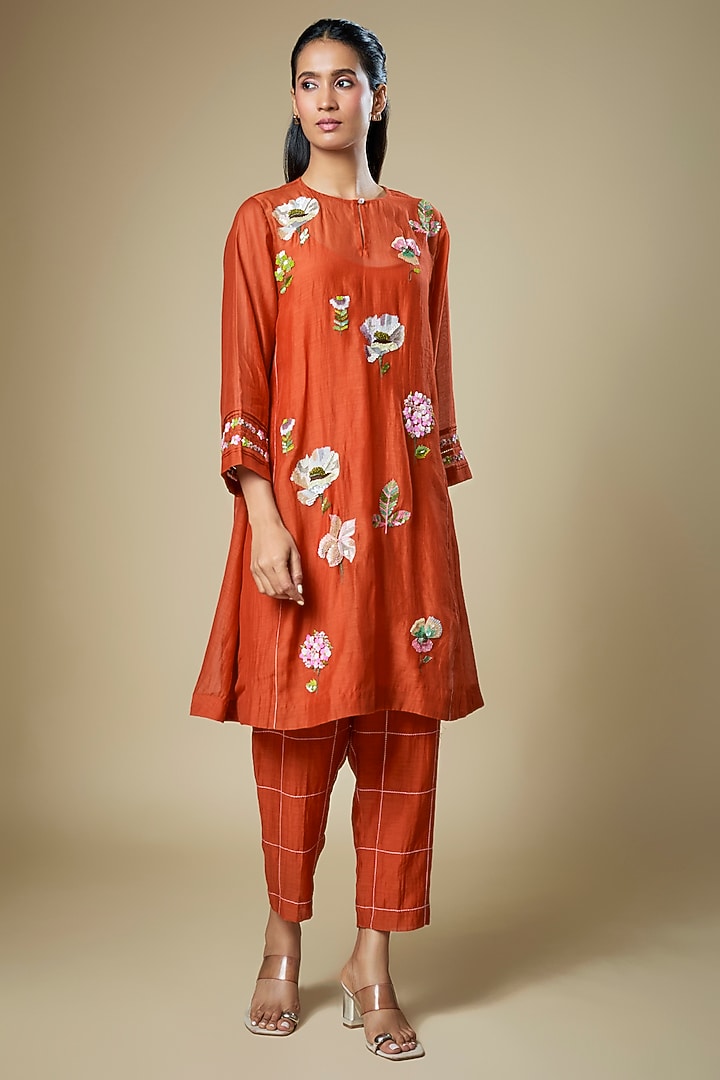 Orange Fine Chanderi Gathered Kurta Set by Half Full Curve at Pernia's Pop Up Shop