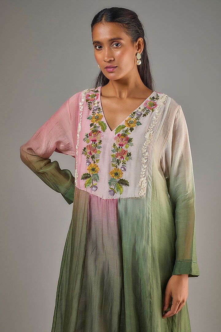 Green Fine Chanderi Hand Embroidered Short Kurta Set by Half Full Curve at Pernia's Pop Up Shop