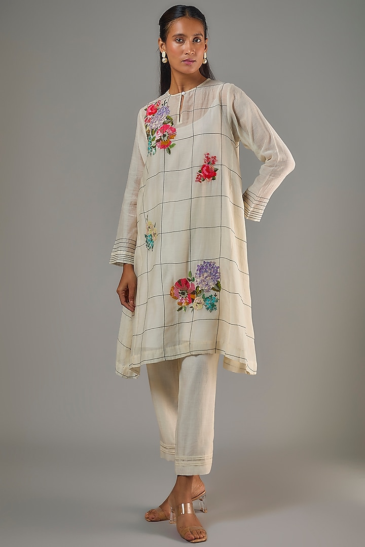 Ivory Fine Chanderi Hand Embroidered Short Kurta Set by Half Full Curve at Pernia's Pop Up Shop