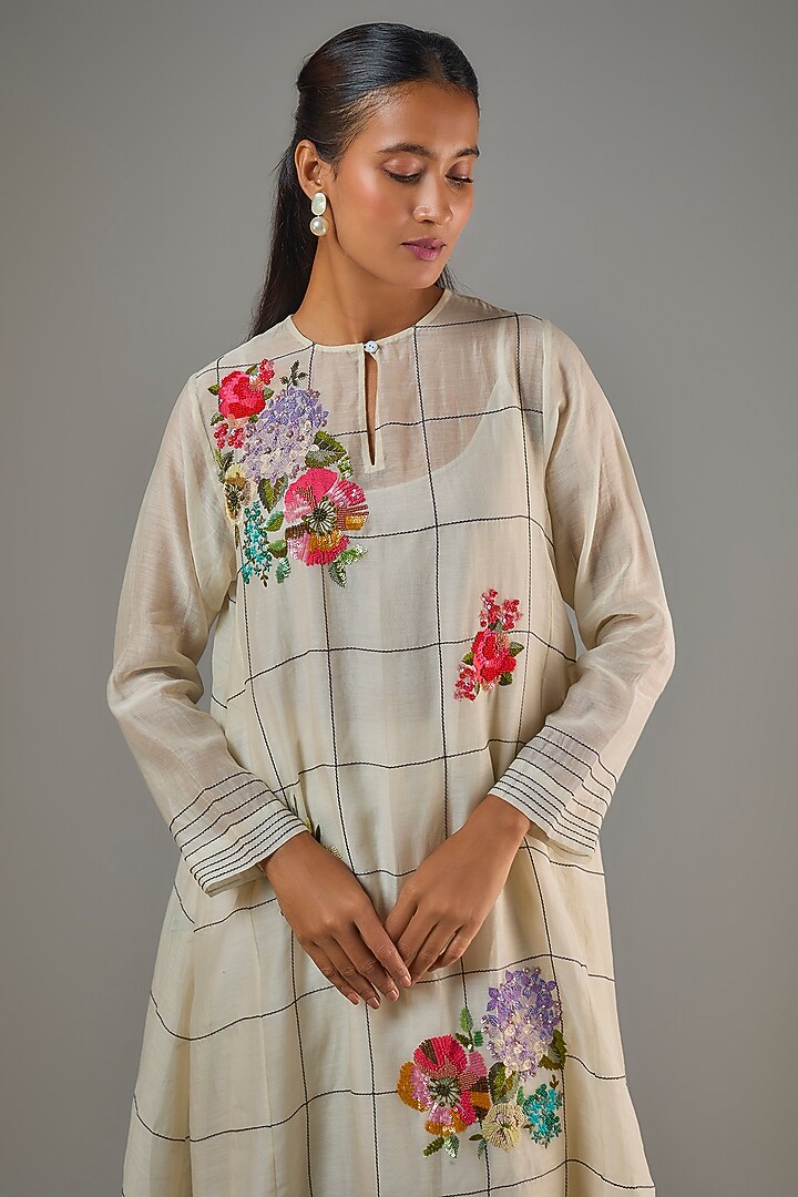 Ivory Fine Chanderi Hand Embroidered Short Kurta Set by Half Full Curve at Pernia's Pop Up Shop
