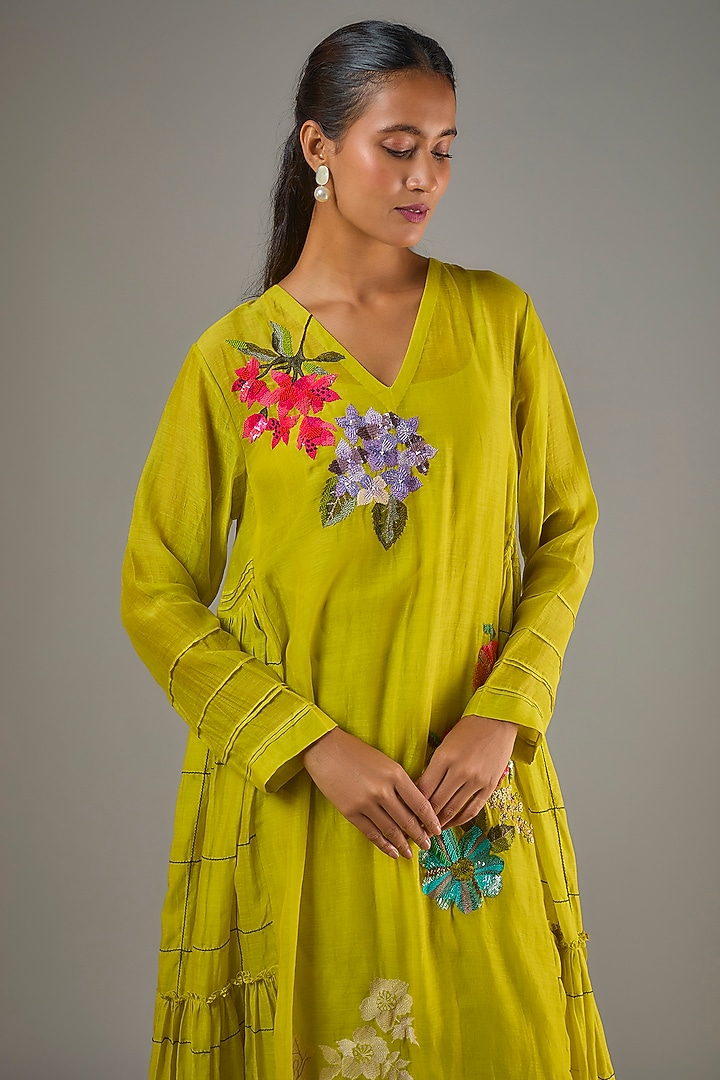 Green Fine Chanderi Hand Embroidered Midi Vacation Dress by Half Full Curve at Pernia's Pop Up Shop