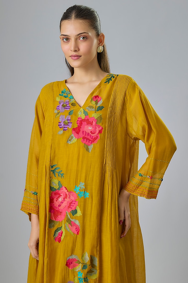 Yellow Fine Chanderi Embroidered Kurta Set by Half Full Curve at Pernia's Pop Up Shop