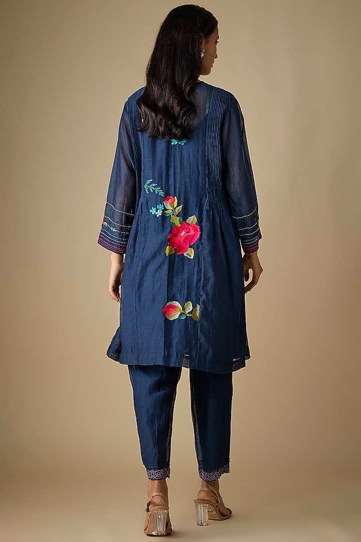 Blue Fine Chanderi Floral Embroidered V-Neck Kurta Set by Half Full Curve at Pernia's Pop Up Shop