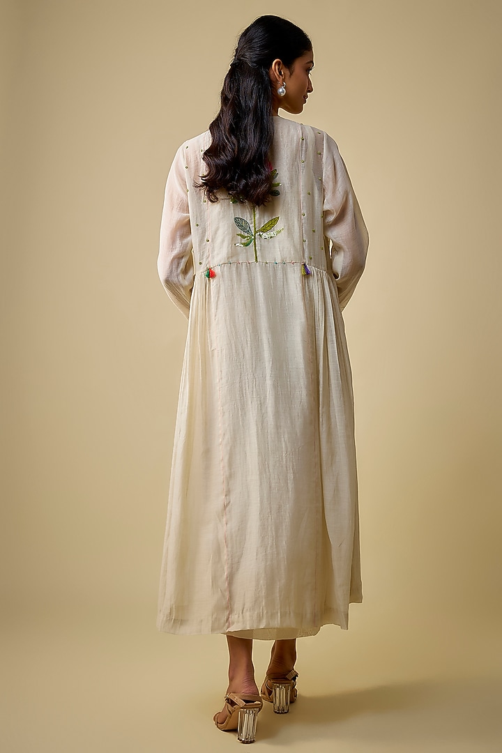 Ivory Fine Chanderi Floral Embroidered Jacket With Inner by Half Full Curve at Pernia's Pop Up Shop