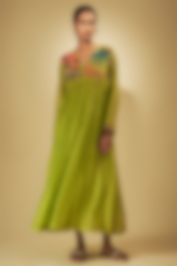 Green Fine Chanderi Hand Embroidered Flared Vacation Dress by Half Full Curve at Pernia's Pop Up Shop