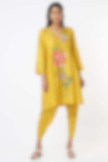 Yellow Embroidered Kurta Set by Half Full Curve at Pernia's Pop Up Shop