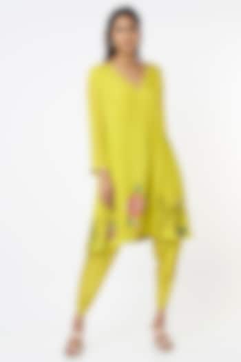 Yellow Floral Kurta Set by Half Full Curve at Pernia's Pop Up Shop