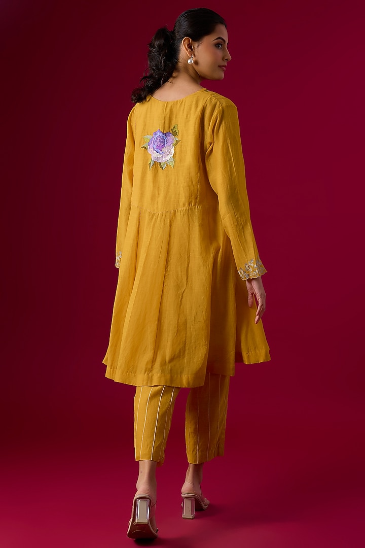 Yellow Fine Chanderi Embroidered Kurta Set by Half Full Curve at Pernia's Pop Up Shop