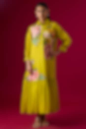 Green Fine Chanderi Floral Embroidered Flapper Vacation Dress by Half Full Curve at Pernia's Pop Up Shop