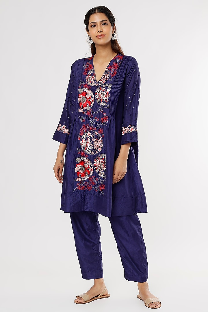 Dark Blue Embroidered Kurta Set by Half Full Curve at Pernia's Pop Up Shop