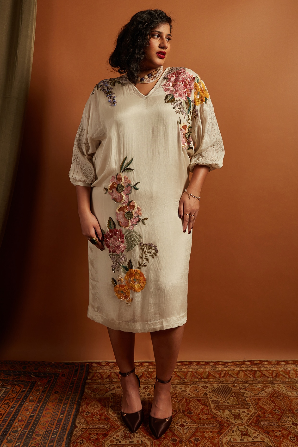 Half Full Curve Ecru Crepe Chiffon Hydrangea Embroidered Midi Dress