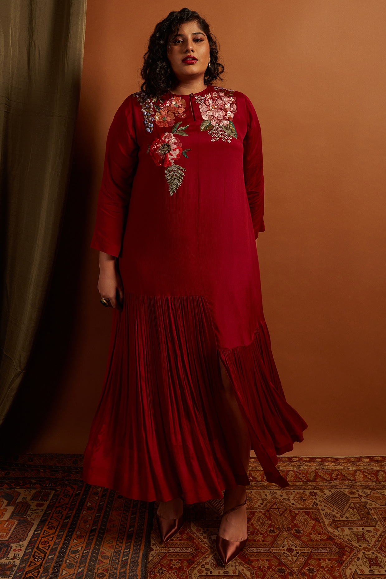 Half Full Curve Deep Red Crepe Chiffon Embroidered Flapper Dress