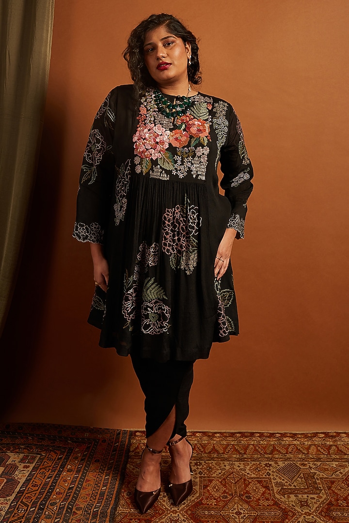 Black Crepe Chiffon Embroidered Gathered Kurta Set by Half Full Curve at Pernia's Pop Up Shop